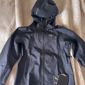 Arc'teryx Women’s Beta SL Shell